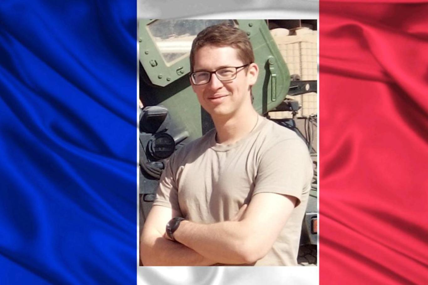 Fransız yüzbaşı Mali'de öldürüldü